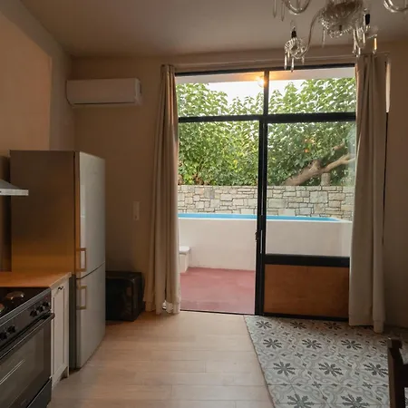 Quintana, A Junior With Private Pool! Apartment *