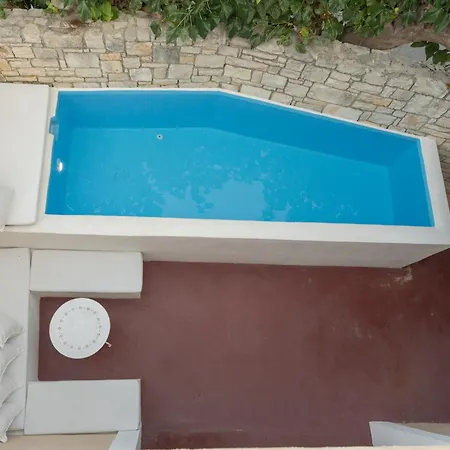 Apartment Quintana, A Junior With Private Pool! *