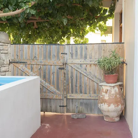 Quintana, A Junior With Private Pool! *