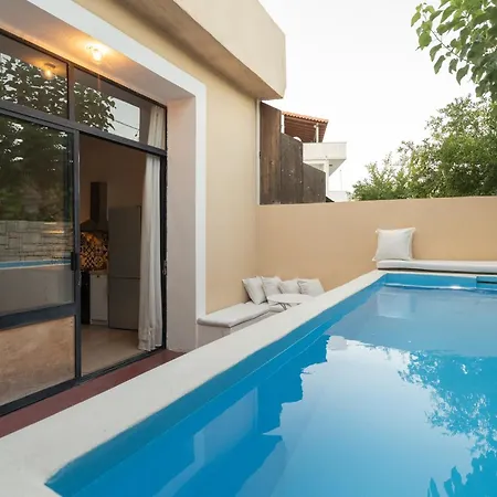 Apartment Quintana, A Junior With Private Pool!