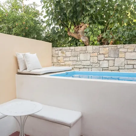 Apartment Quintana, A Junior With Private Pool! *