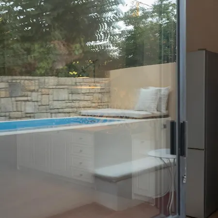 Quintana, A Junior With Private Pool! Appartement *